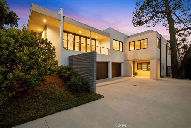 6085 Woodfern Drive, Rancho Palos Verdes, CA 90275