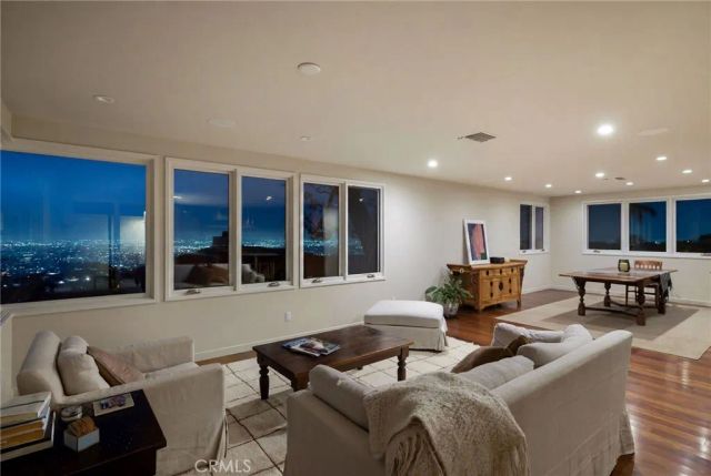 6085 Woodfern Drive, Rancho Palos Verdes, CA 90275