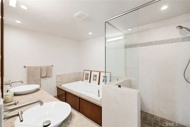 6085 Woodfern Drive, Rancho Palos Verdes, CA 90275