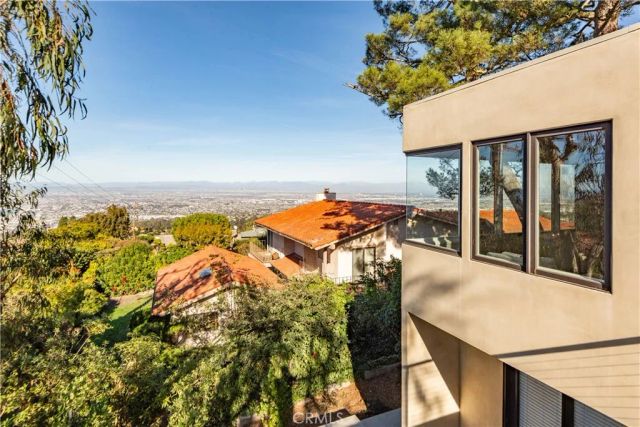 6085 Woodfern Drive, Rancho Palos Verdes, CA 90275