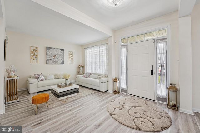 821 STREAMVIEW LN, Vineland, NJ 08360