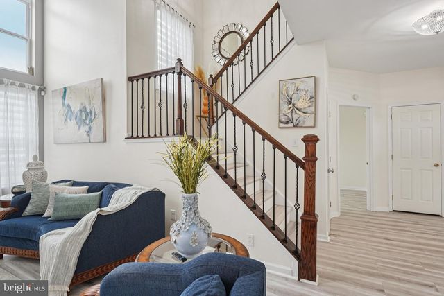 821 STREAMVIEW LN, Vineland, NJ 08360