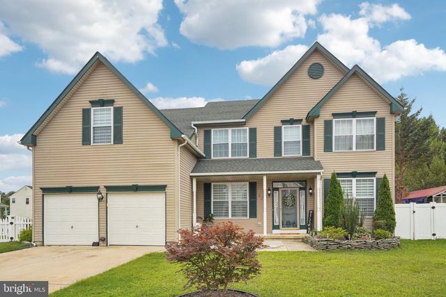 821 STREAMVIEW LN, Vineland, NJ 08360