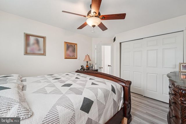 821 STREAMVIEW LN, Vineland, NJ 08360