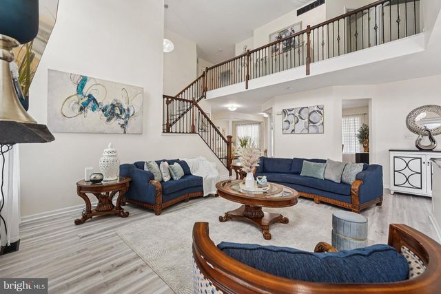 821 STREAMVIEW LN, Vineland, NJ 08360