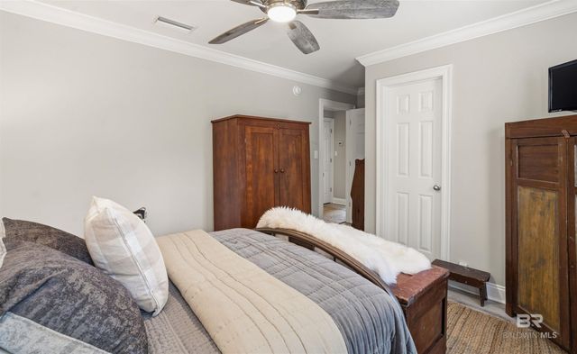 713 S Mobile Street, Fairhope, AL 36532