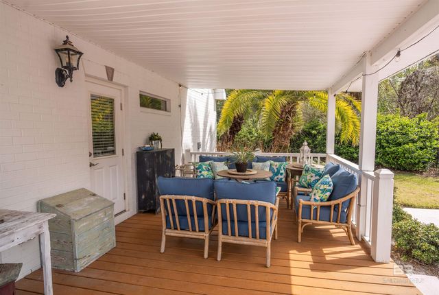 713 S Mobile Street, Fairhope, AL 36532