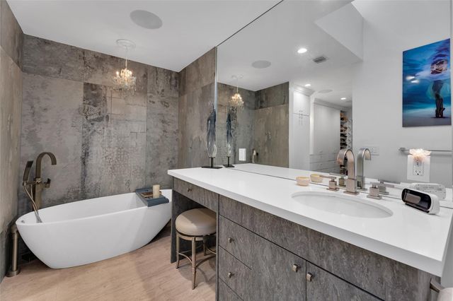 17 Port Side Drive 17A, Fort Lauderdale, FL 33316