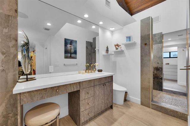 17 Port Side Drive 17A, Fort Lauderdale, FL 33316