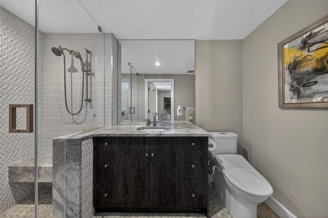 17 Port Side Drive 17A, Fort Lauderdale, FL 33316