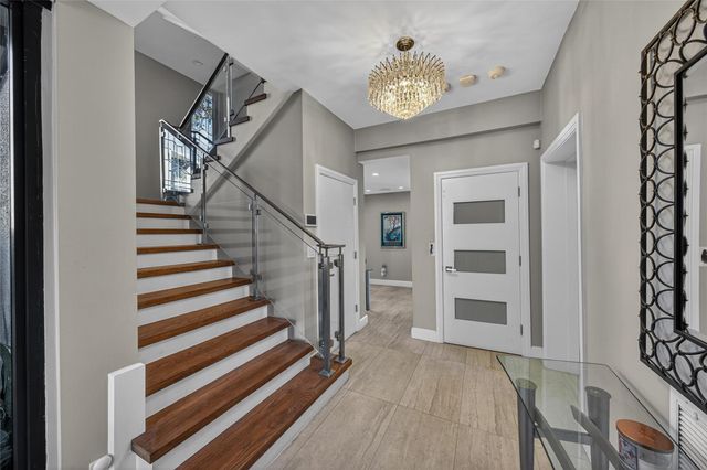 17 Port Side Drive 17A, Fort Lauderdale, FL 33316