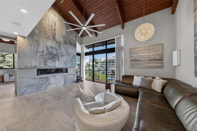 17 Port Side Drive 17A, Fort Lauderdale, FL 33316