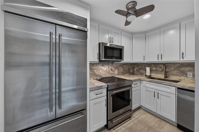 17 Port Side Drive 17A, Fort Lauderdale, FL 33316