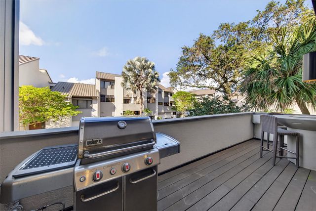 17 Port Side Drive 17A, Fort Lauderdale, FL 33316