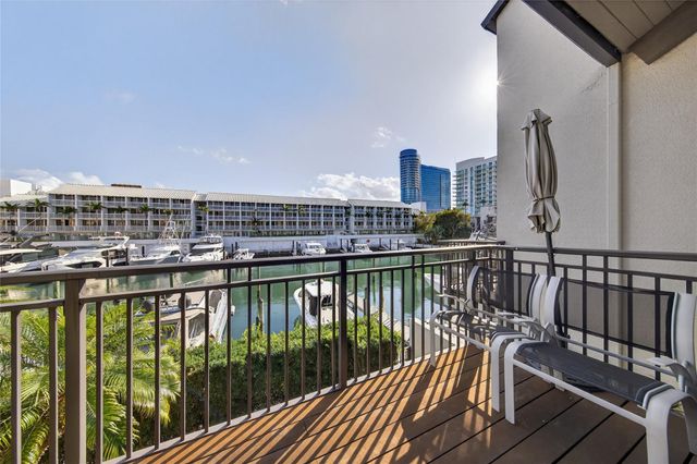 17 Port Side Drive 17A, Fort Lauderdale, FL 33316