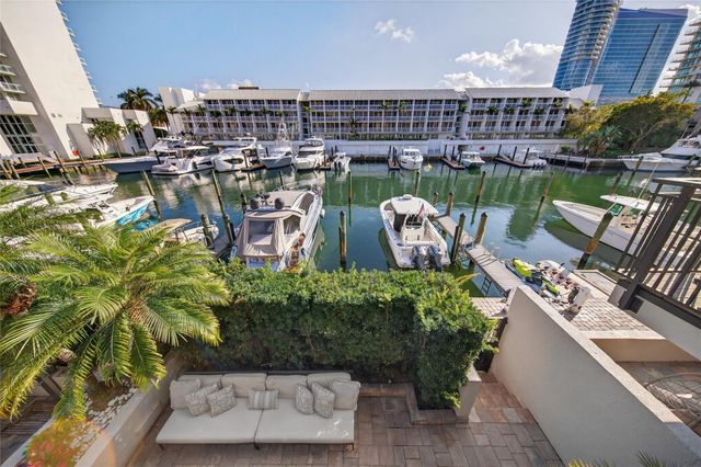 17 Port Side Drive 17A, Fort Lauderdale, FL 33316