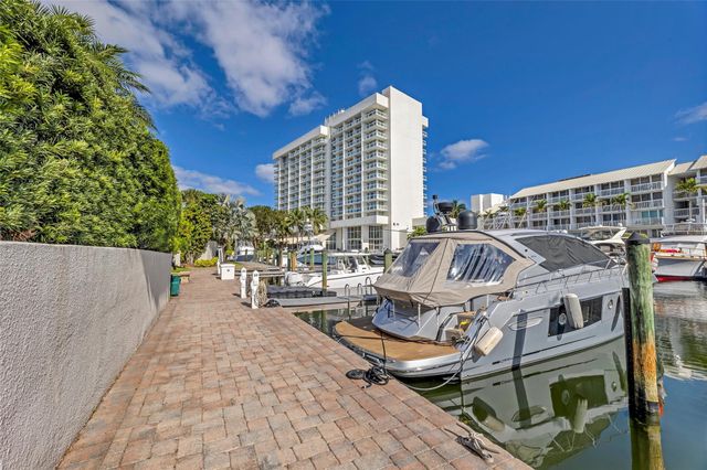 17 Port Side Drive 17A, Fort Lauderdale, FL 33316
