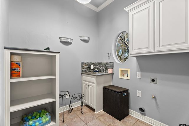 714 Huntwick, Tyler, TX 75703