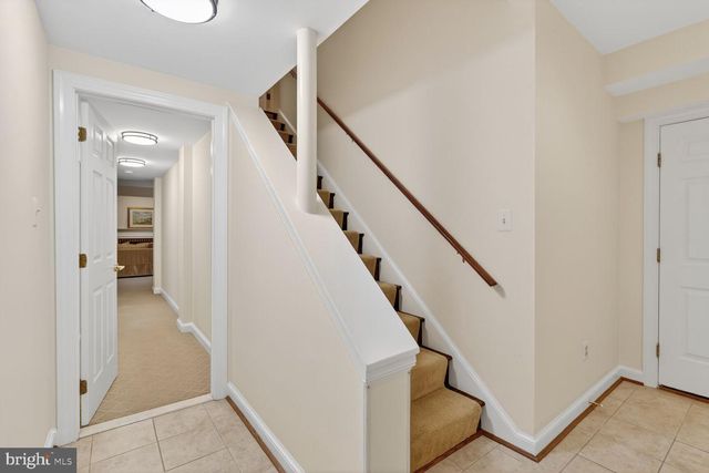 5206 LITTLE FALLS RD, Arlington, VA 22207