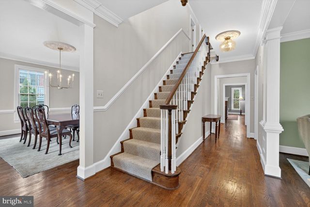 5206 LITTLE FALLS RD, Arlington, VA 22207