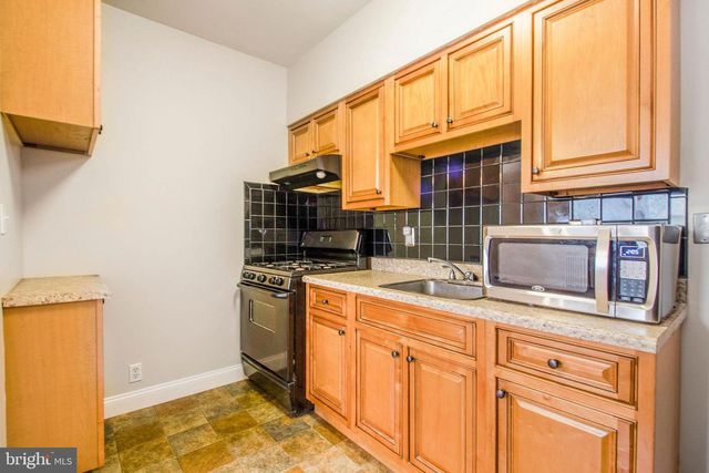 2921 PENNSYLVANIA AVE SE #4, Washington, DC 20020