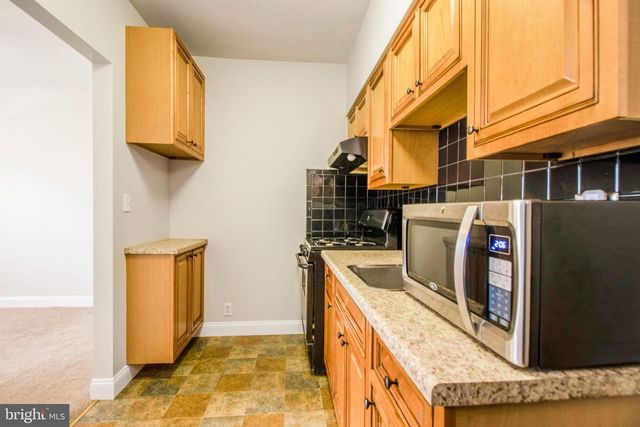 2921 PENNSYLVANIA AVE SE #4, Washington, DC 20020