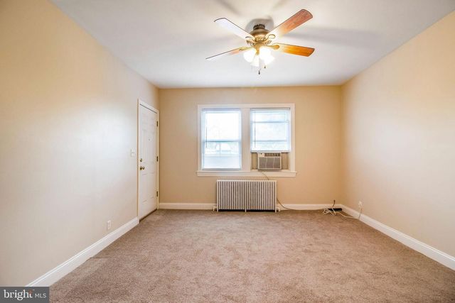 2921 PENNSYLVANIA AVE SE #4, Washington, DC 20020