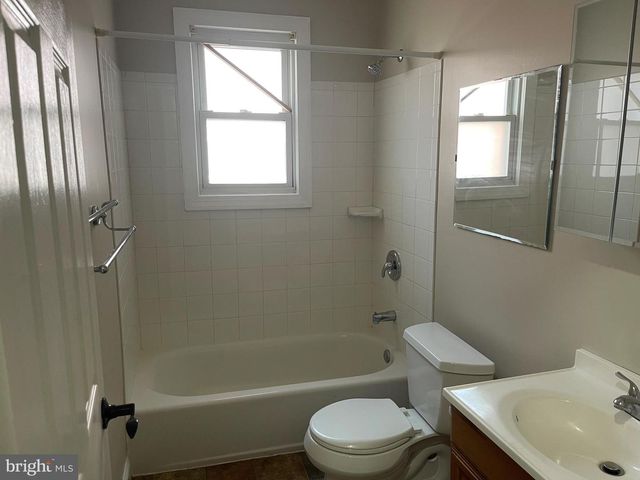 2921 PENNSYLVANIA AVE SE #4, Washington, DC 20020