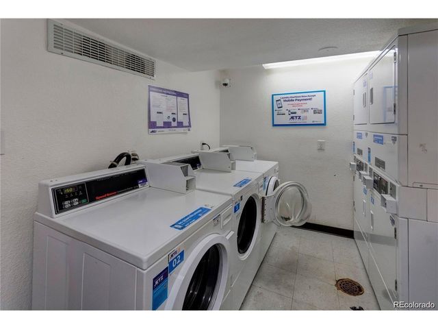 1300 S Parker Rd 110, Denver, CO 80231