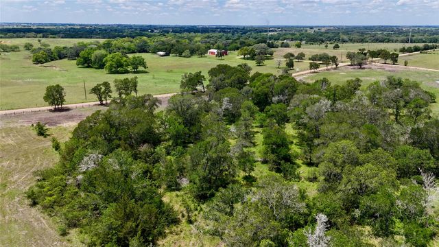 2340 Langdon Road, Weimar, TX 78962