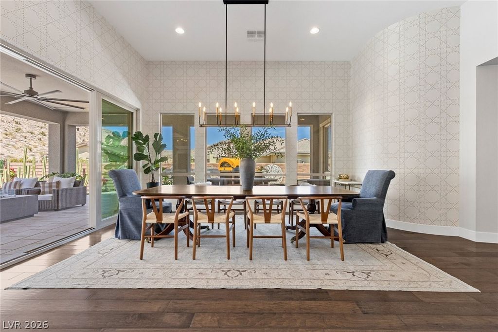 Image 11 of property listing at 3071 The Peaks Lane, Las Vegas, NV 89138