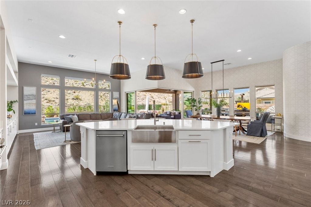 Image 15 of property listing at 3071 The Peaks Lane, Las Vegas, NV 89138