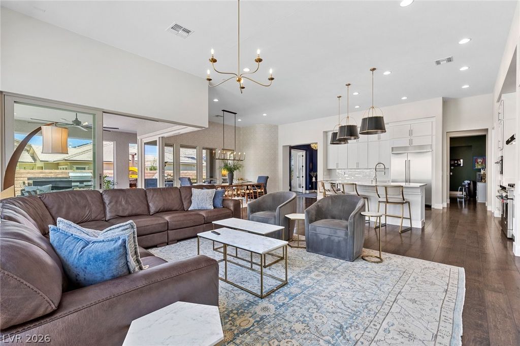 Image 22 of property listing at 3071 The Peaks Lane, Las Vegas, NV 89138