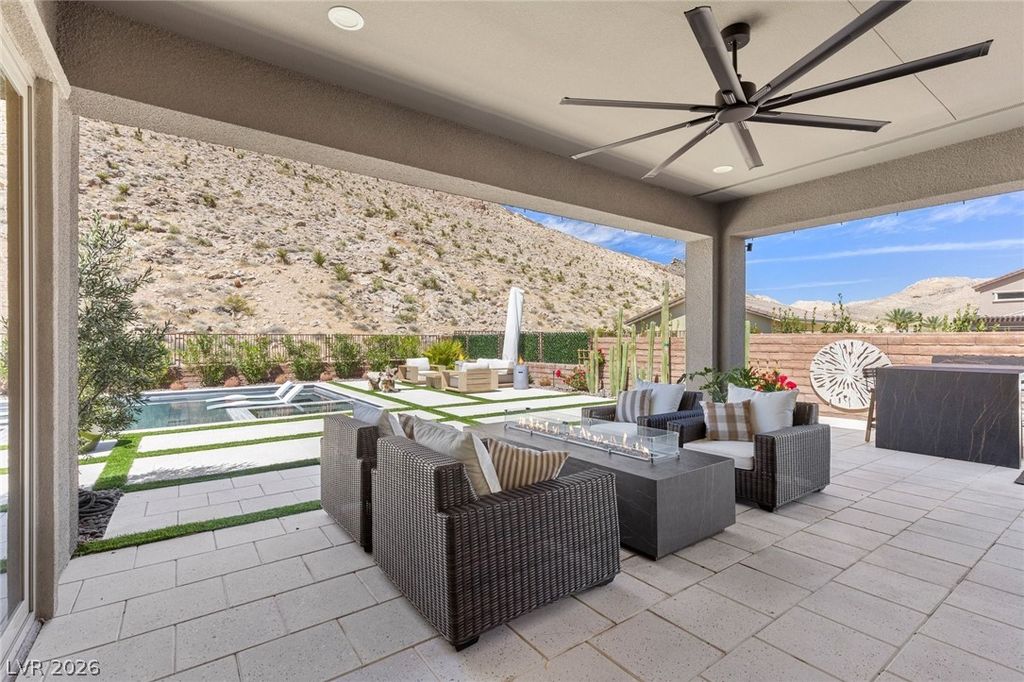 Image 24 of property listing at 3071 The Peaks Lane, Las Vegas, NV 89138