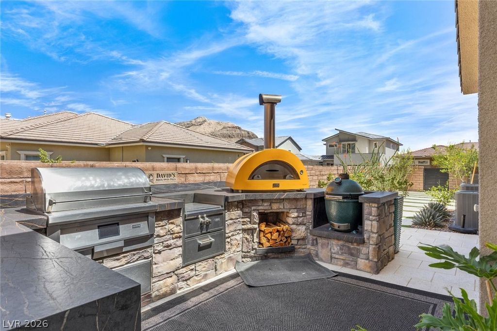 Image 33 of property listing at 3071 The Peaks Lane, Las Vegas, NV 89138