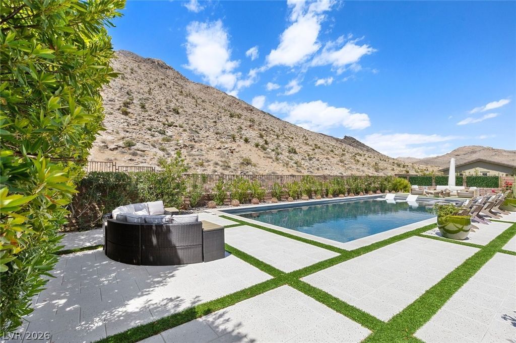 Image 34 of property listing at 3071 The Peaks Lane, Las Vegas, NV 89138