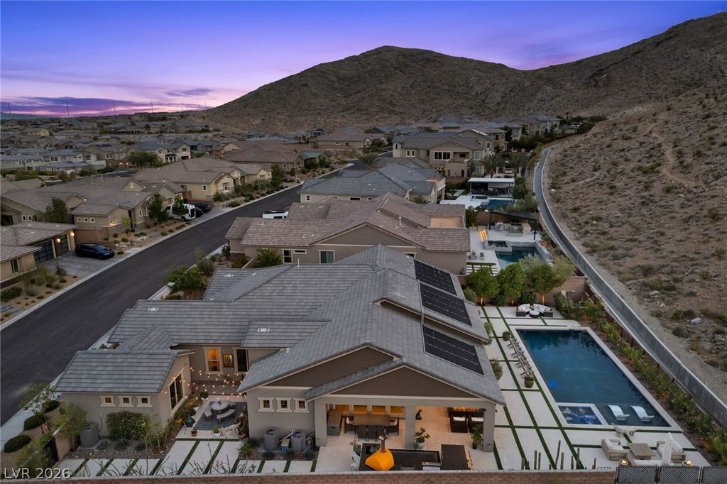 Image 85 of property listing at 3071 The Peaks Lane, Las Vegas, NV 89138