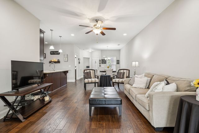 161 Winslow Ct, Gallatin, TN 37066