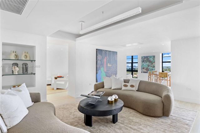 5500 Collins Ave 901 & 902, Miami Beach, FL 33140