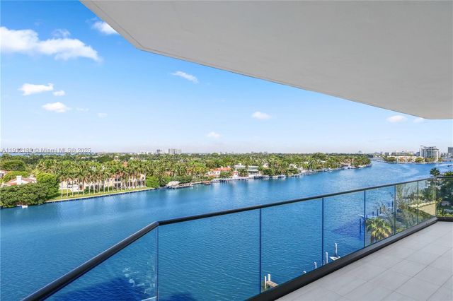 5500 Collins Ave 901 & 902, Miami Beach, FL 33140