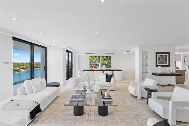 5500 Collins Ave 901 & 902, Miami Beach, FL 33140