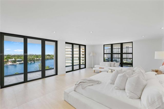 5500 Collins Ave 901 & 902, Miami Beach, FL 33140