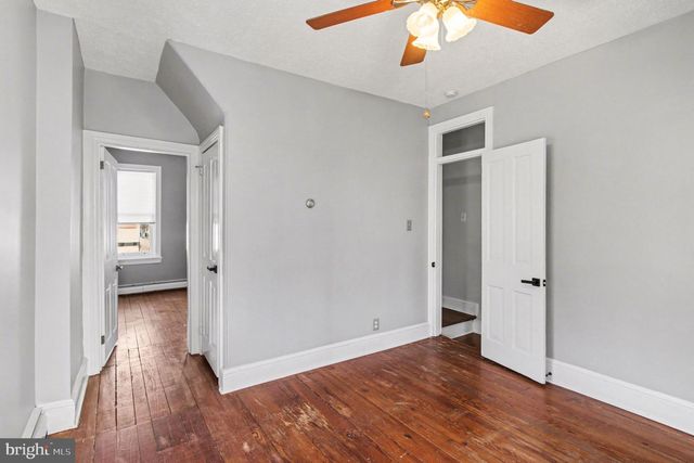 2 WALNUT ST, Pottstown, PA 19464