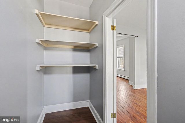 2 WALNUT ST, Pottstown, PA 19464