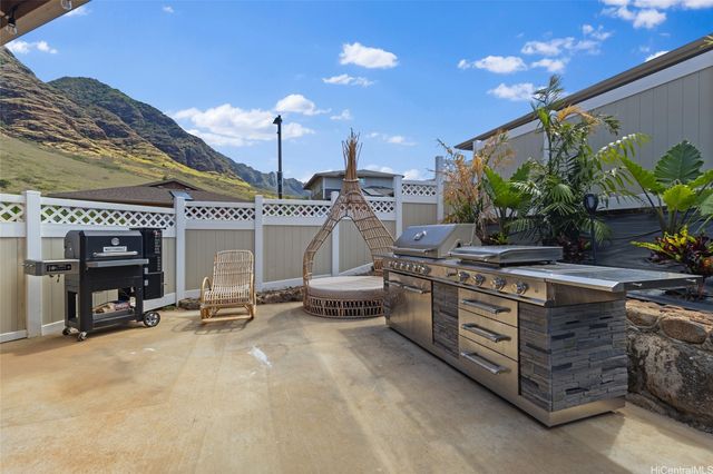 84-858 Maiola Street, Waianae, HI 96792