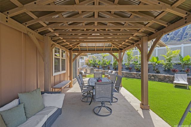 84-858 Maiola Street, Waianae, HI 96792