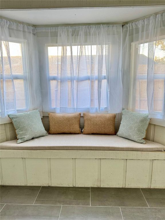 Image 21 of property listing at 20 WOODLANDS CIRCLE, Ormond Beach, FL 32174