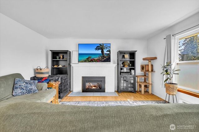 27205 124th Avenue SE, Kent, WA 98030