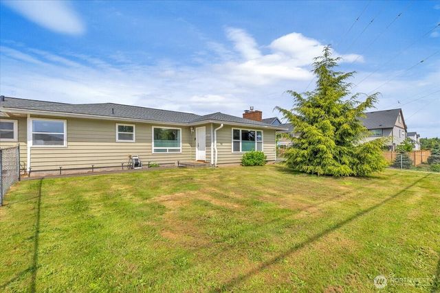 27205 124th Avenue SE, Kent, WA 98030