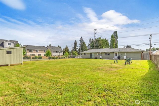 27205 124th Avenue SE, Kent, WA 98030